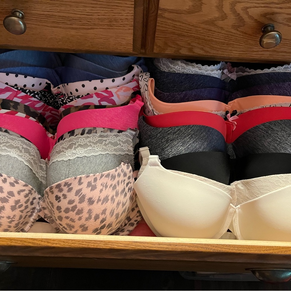 Victoria's Secret Bra Collection - Assorted Colors